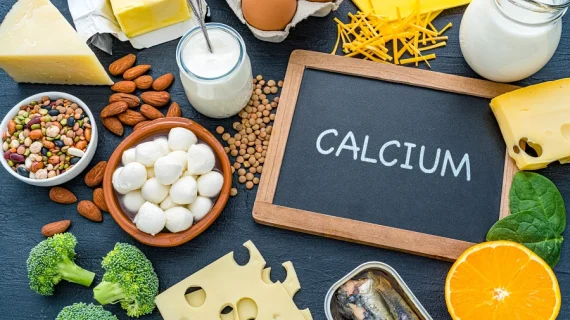 7 Sumber Kalsium Terbaik untuk Usia 50+: Makanan Penting untuk Tulang Sehat
